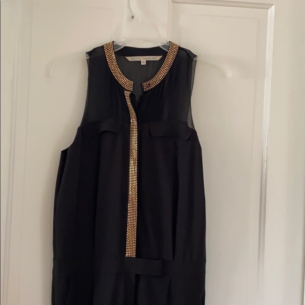 Too small - Picture 2 of 3